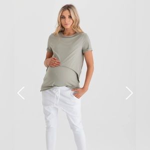 LEGOE Heritage Valance Tee II Olive. Size 0